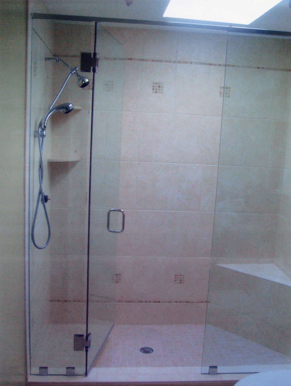 3-tips-on-keeping-shower-enclosures-clean-washington-dc