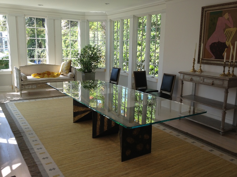 top-5-reasons-to-have-a-glass-top-coffee-table-arlington-va